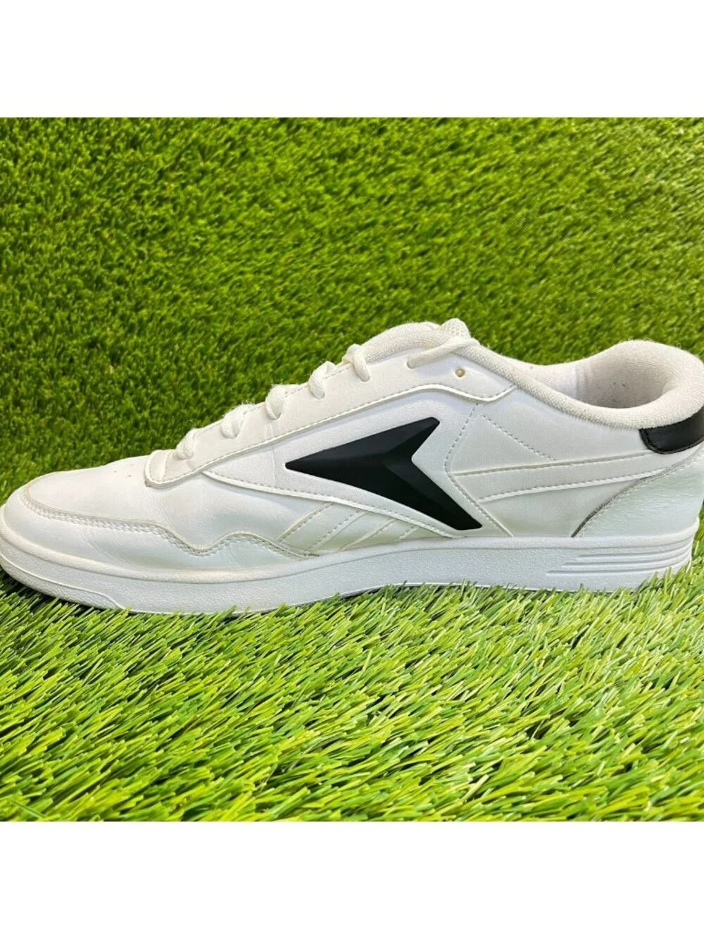 Reebok Royal Techque T Mens Size 13 White Black Athletic Tennis Shoes Sneakers
